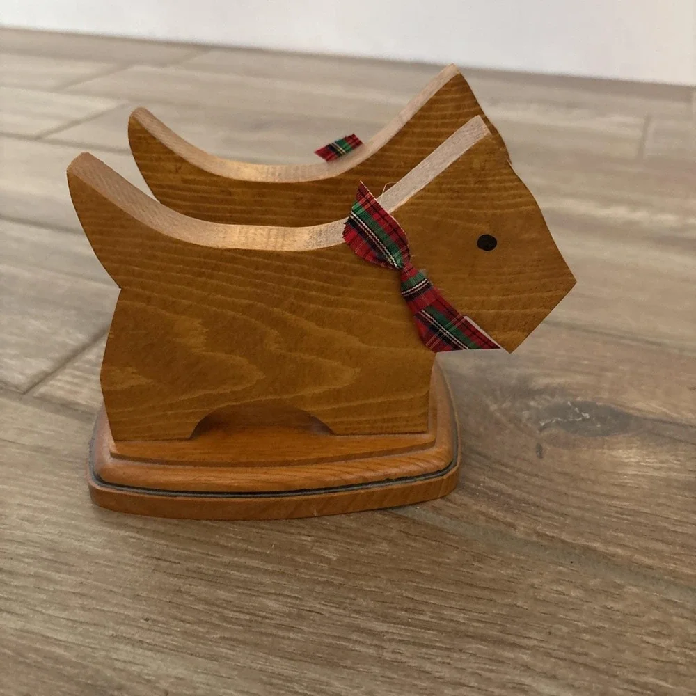 Vtg Folk Art Scottish Terrier Scottie Dog Wood Napkin Holder Desk Organizer 1988
